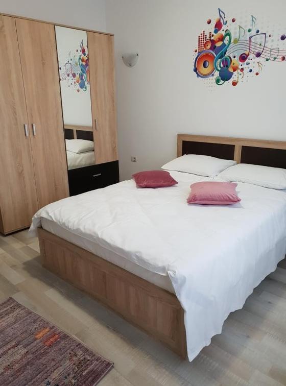 Friendly Rentals Vivamus Μπρασόβ Εξωτερικό φωτογραφία